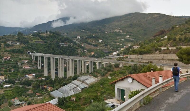 File:RioDelPonte3.jpg