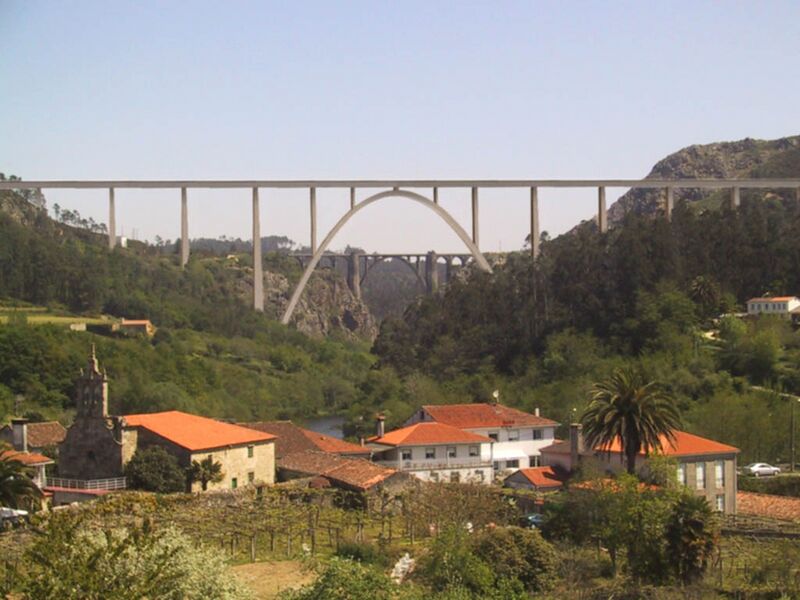 File:1UllaViaducto.JPG