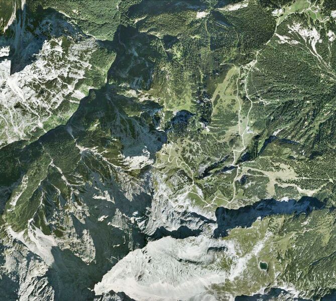 File:AlpspiXPlatformSatelliteWide.jpg