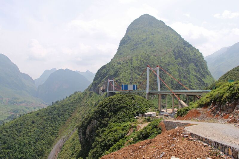 File:AzhiheTourismRoad.jpg