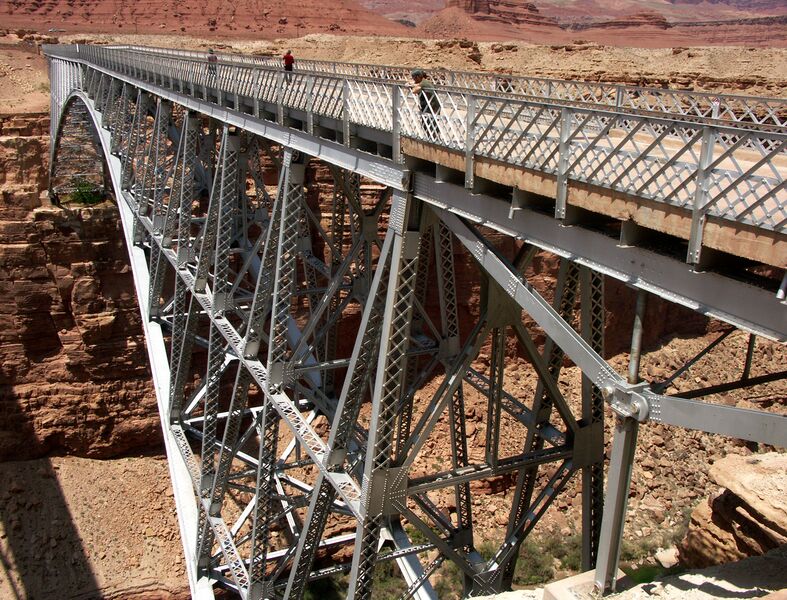 File:NavajoBridge110.jpg