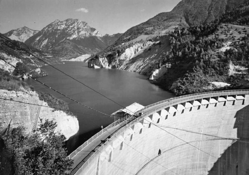 File:VajontAlmostFull.jpg