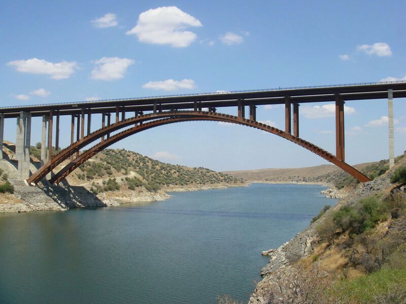 File:1TajoBridge.jpg