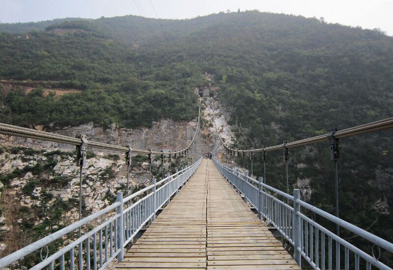 File:JingheOldRailing.jpg