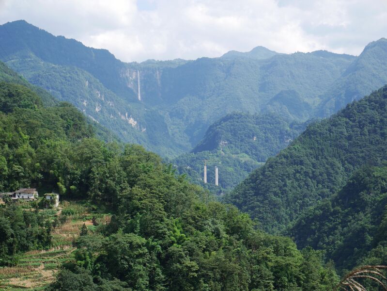 File:Sangushui RailwayPiertop.JPG
