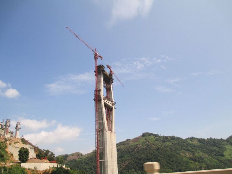 File:BeipanjiangSouthCrossingTower.jpg