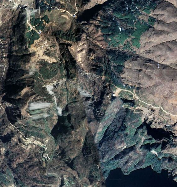 File:Dashanbao GlassSatellite2.jpg