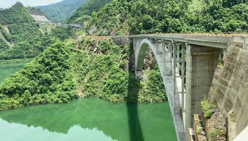 File:NandujiangArchNewGreen.jpg
