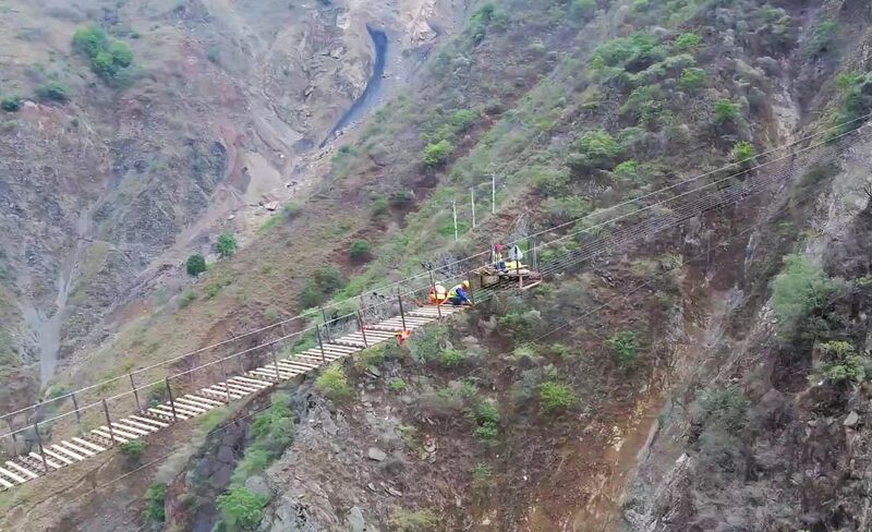 File:YuewuladaFootbridgeConstruction.jpg