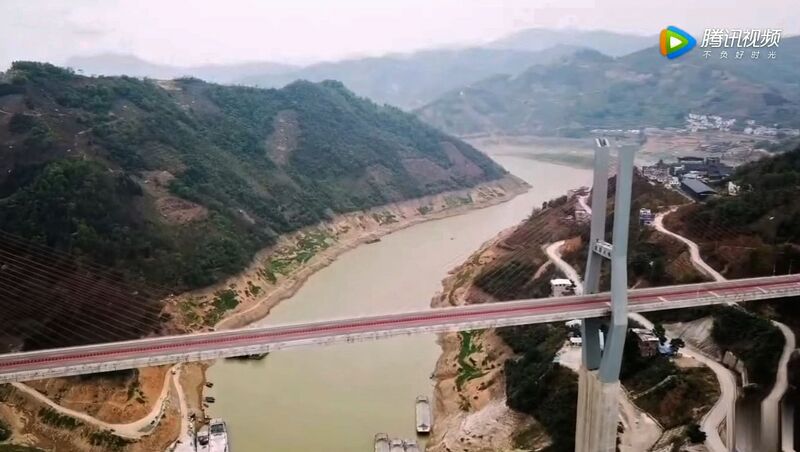 File:Beipanjiang Bridge Wang'anWhite2.jpg