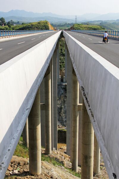 File:GuihuaCenter.jpg