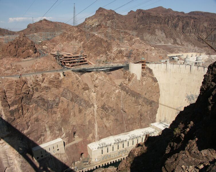 File:HooverDamGorgeBridge.jpg