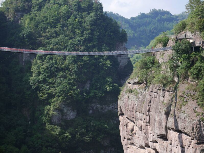 File:ShijiufengJingquiScenicAreaFootbridge10.JPG