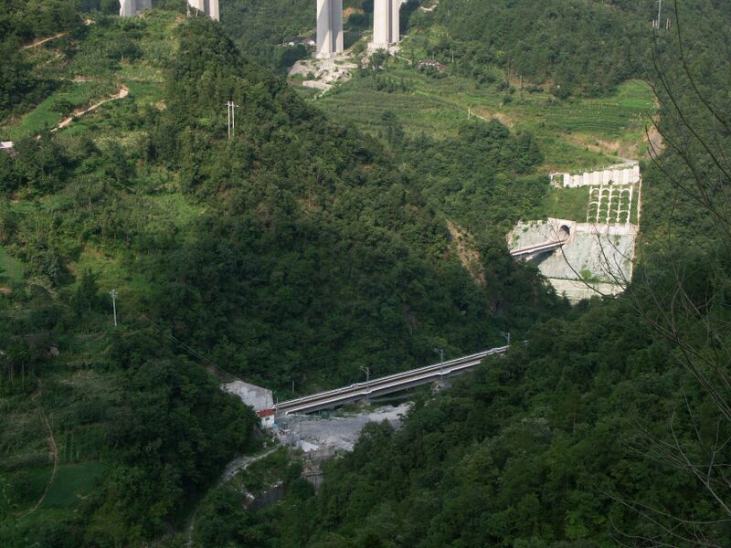 File:ShuanghekouRailwayTunnels.jpg