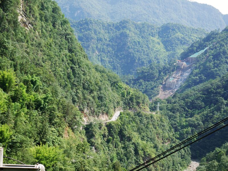 File:Sangushui RailwayNorthSlope.JPG