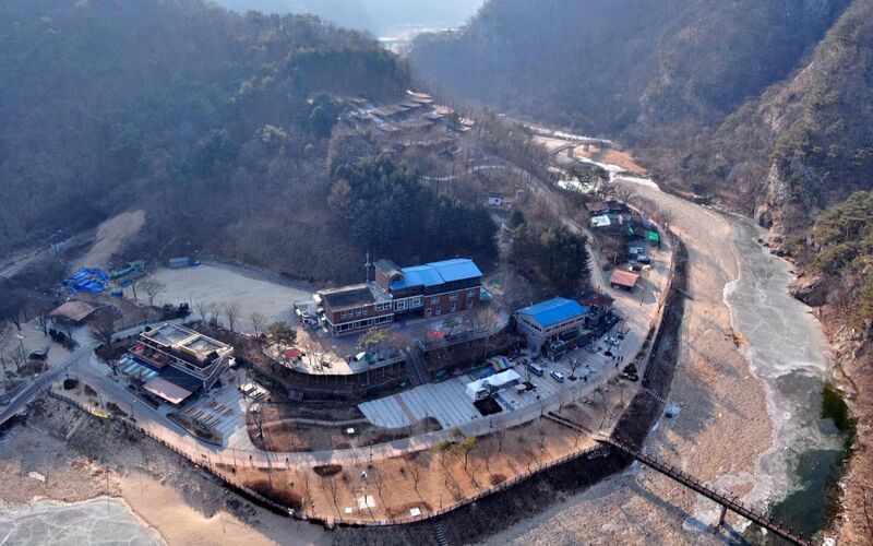 File:SogeumsanBy 이해일.jpg