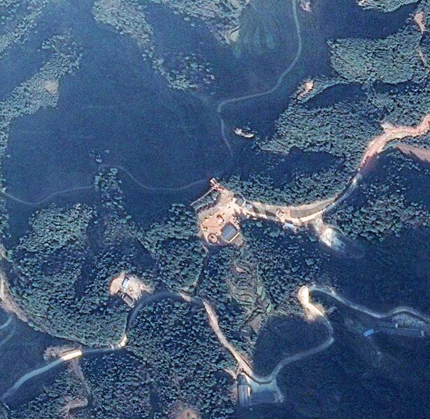 File:Wansheng Chongqing-Glass-BridgeSatellite.jpg