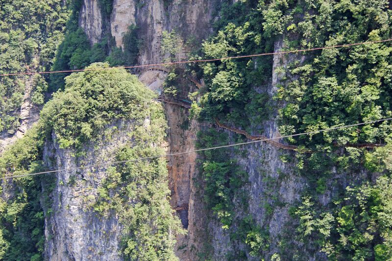 File:ZhangjiajieGlassCliffwalksByEric.jpg