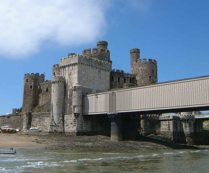 File:ConwyRailMickKnapton.jpg