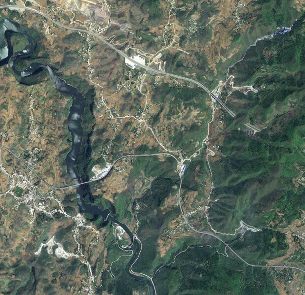 File:GangouRailwaySatelliteWide.jpg