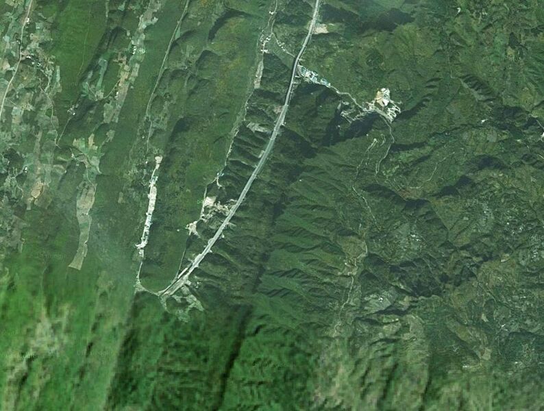 File:QingjiangRailwaySatellite.jpg
