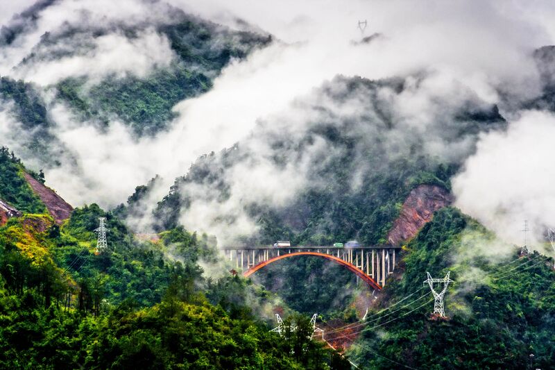 File:TianzishanClouds.jpg