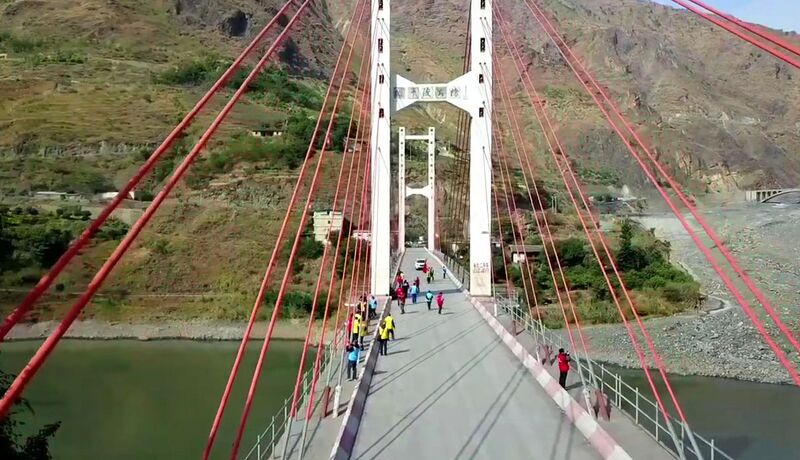File:Jinshajiang Bridge JiaopingduOldCables.jpg