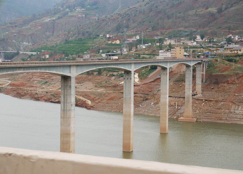 File:Xiaojiang Bridge Longdongge3.JPG
