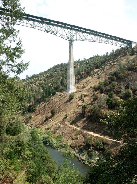 File:3AuburnForesthillBridge.JPG