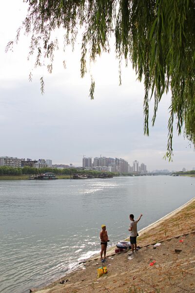 File:52HanRiver&Bruce.jpg