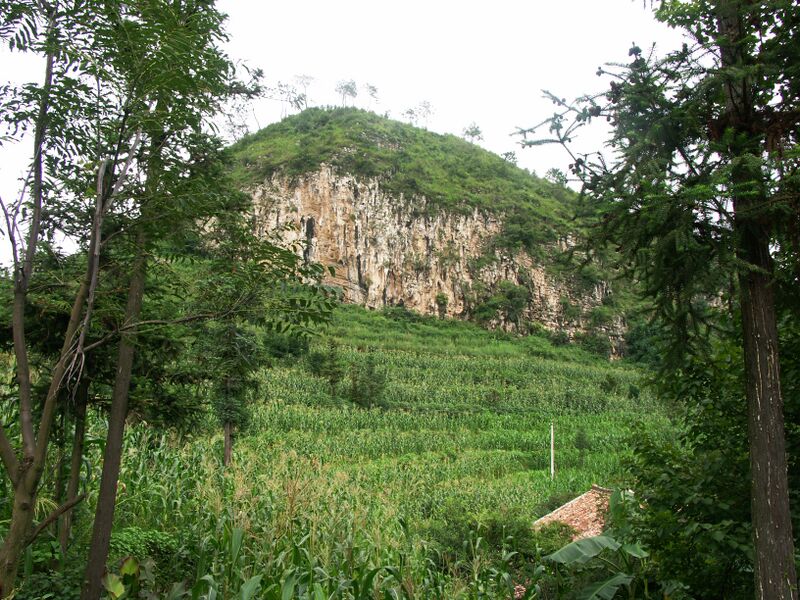 File:Beipanjiang2016CliffView2.jpg