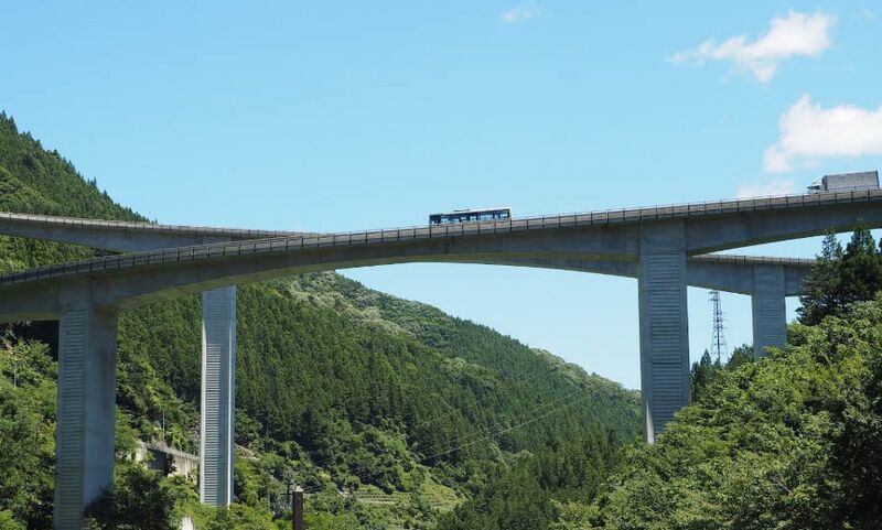 File:RaidenCrossing.jpg