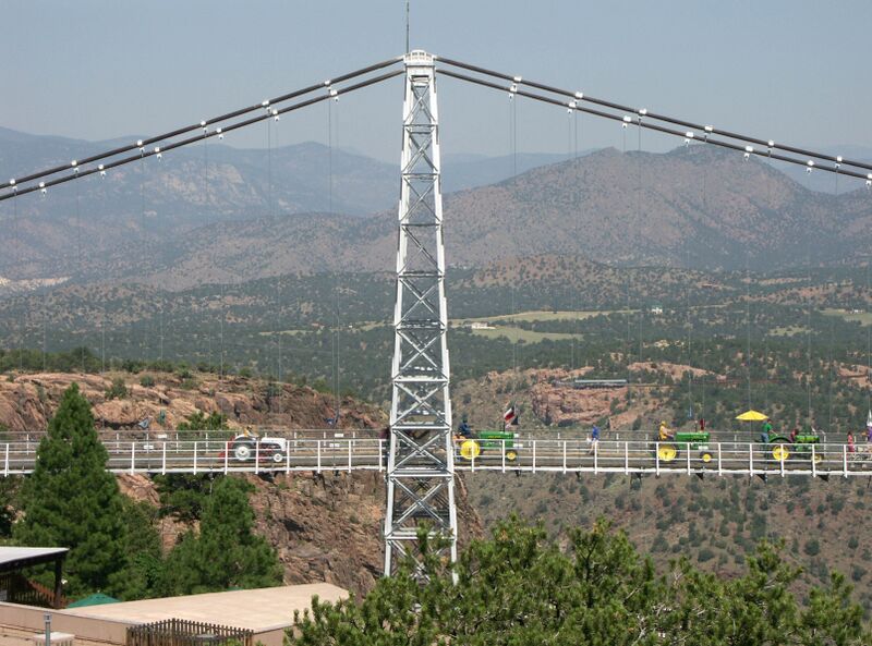 File:32RoyalGorgeBridge.jpg