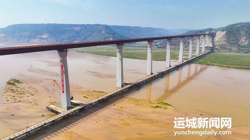 File:Huanghe Bridge Linyi36.jpg
