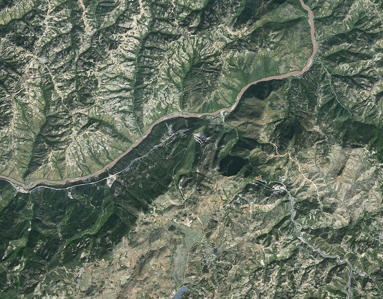 File:YingzuiyanBridgeSatelliteWide.jpg
