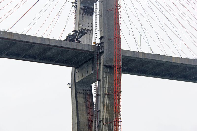 File:BeipanjiangWang'anUnderdeck.jpg
