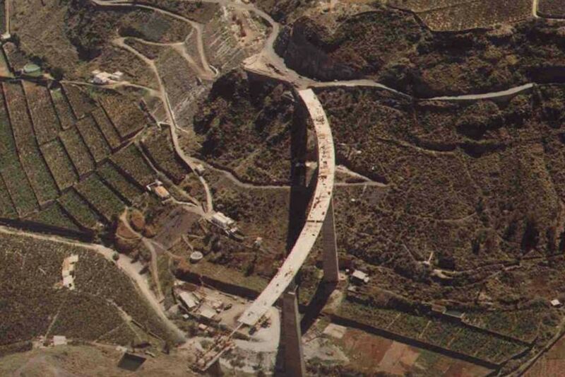 File:CuestaCurve.jpg