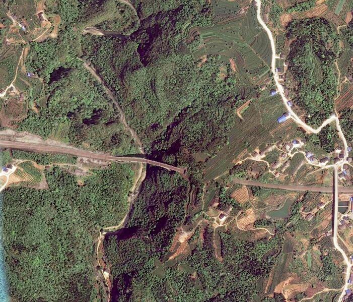 File:LuobuxiRailwaySatellite.jpg