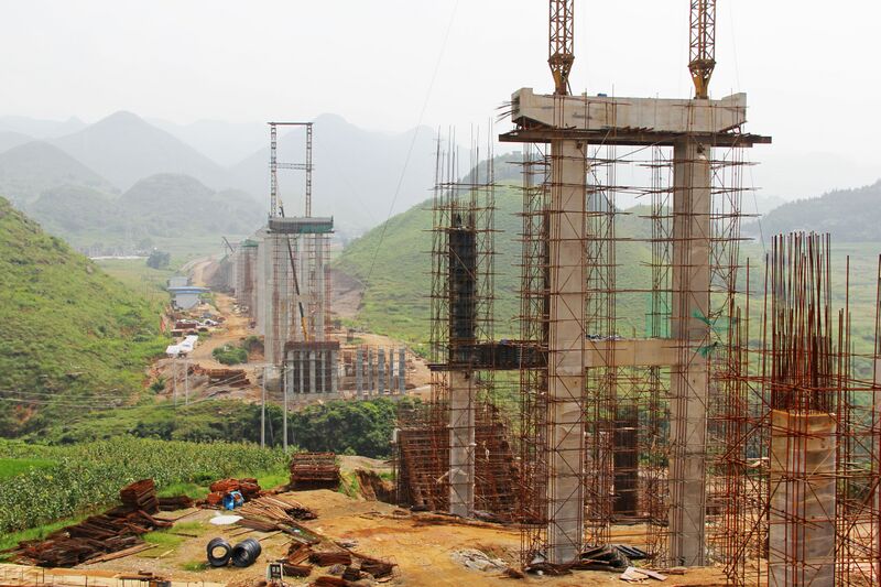 File:MalingheOneTowers.jpg