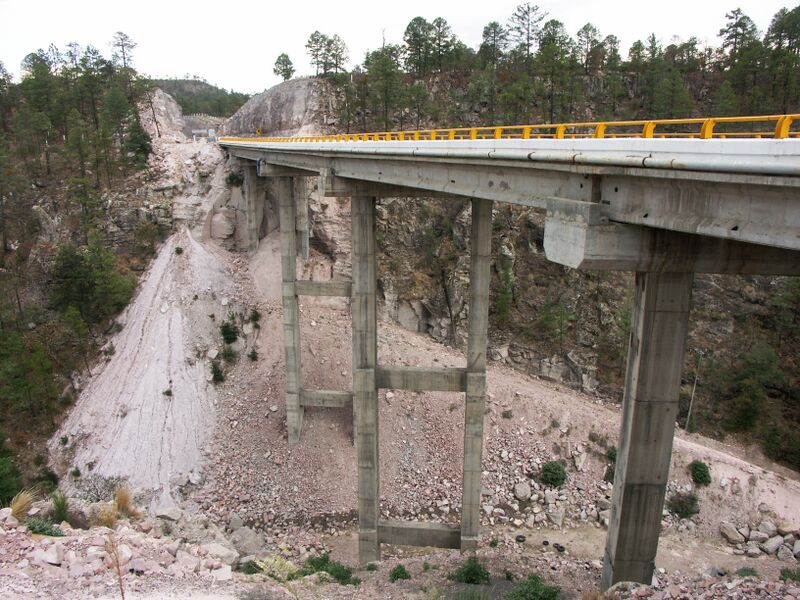 File:ElChicleBridge3 copy.jpg