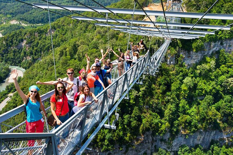 File:GroupImageBySkyBridgeAJHackett.jpg