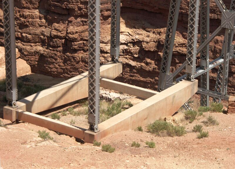 File:NavajoBridge158.jpg
