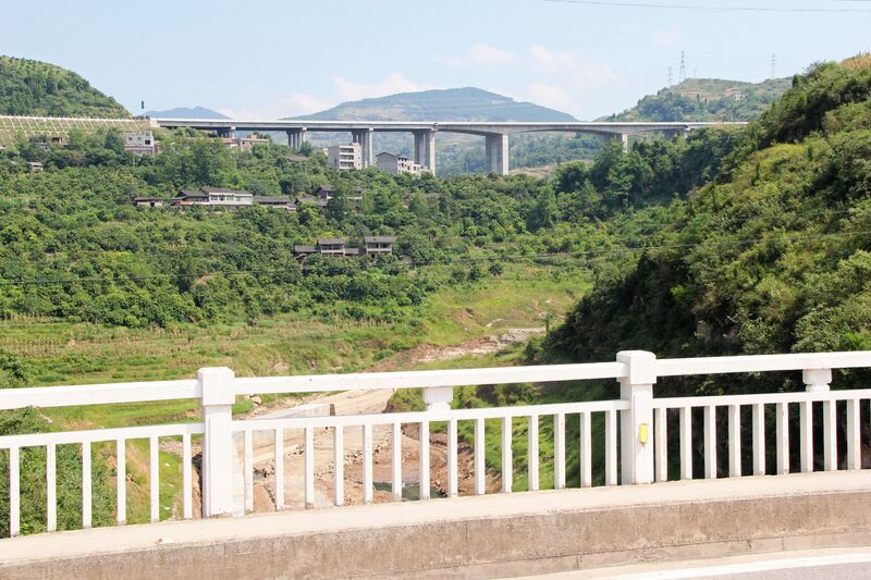 File:UnknownFengfu5Bridge.jpg