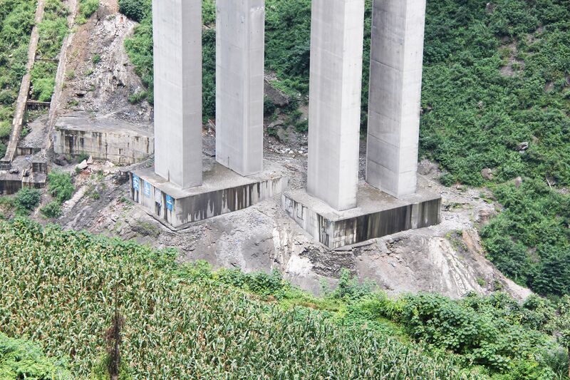 File:WujiangYanrongPierEastFoundation.jpg