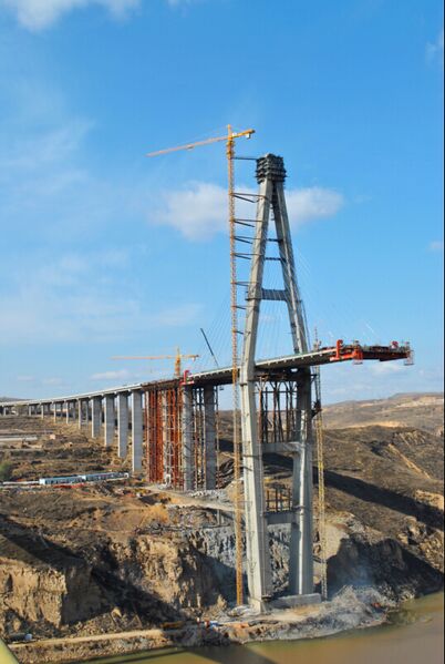 File:ZhungeerYellowTowerComplete.jpg