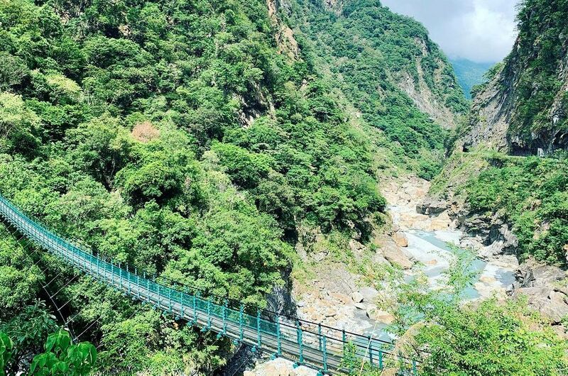 File:Shanyue Footbridge Low.jpg