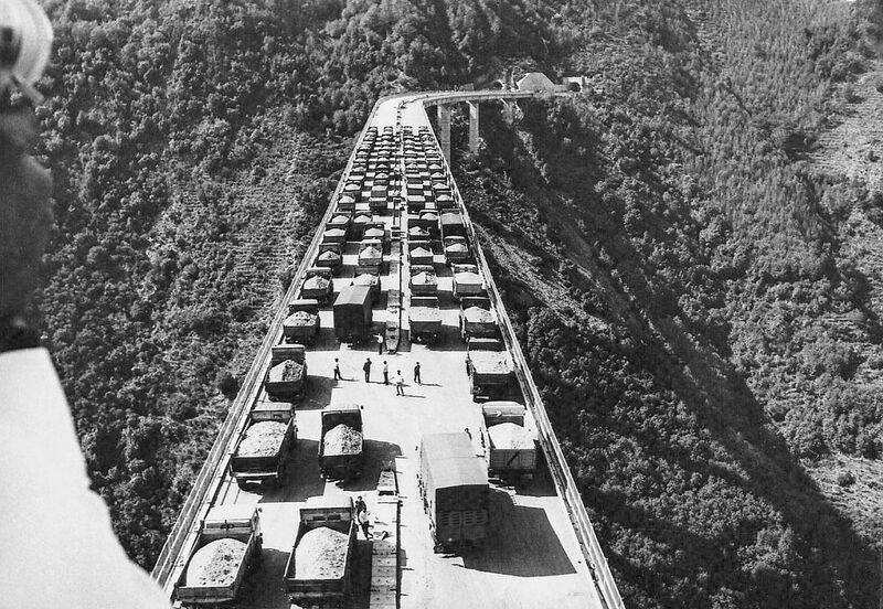 File:61SfalassaBridge.jpg