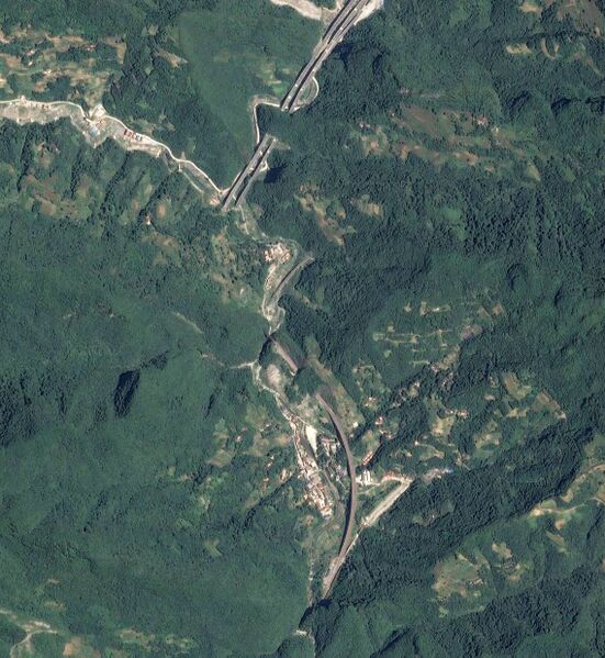 File:HeishuiheRailwaySatelliteWide.jpg