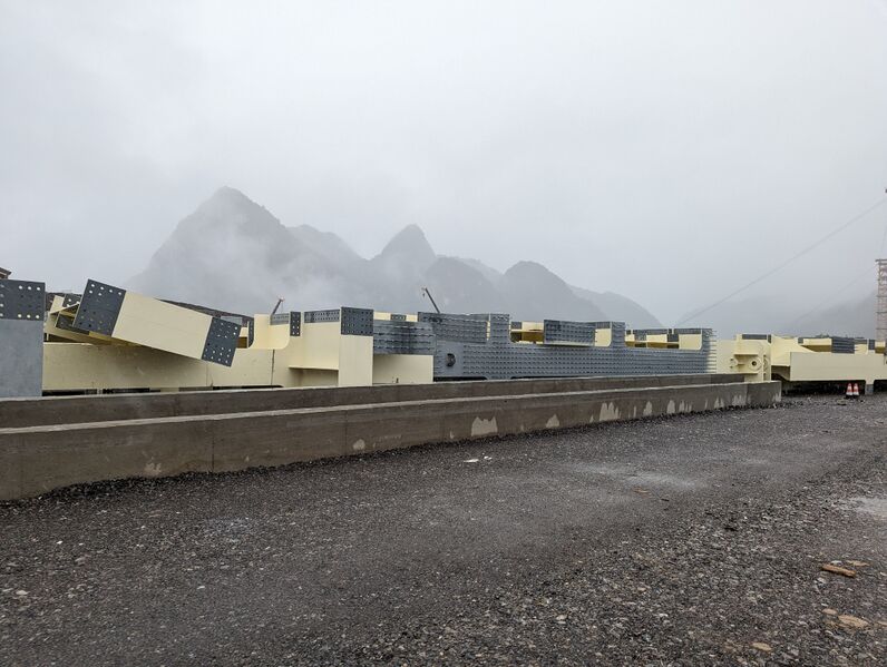 File:LamiheBeams3.jpg