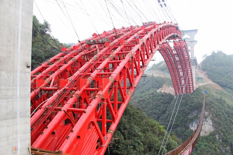 File:150XianghuoyanBridgesSideBySide.jpg